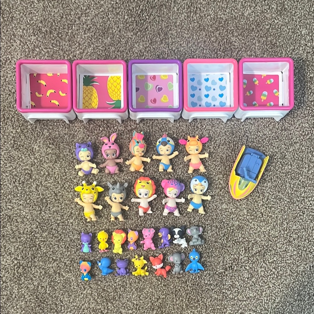 Twozies Toy Bundle
